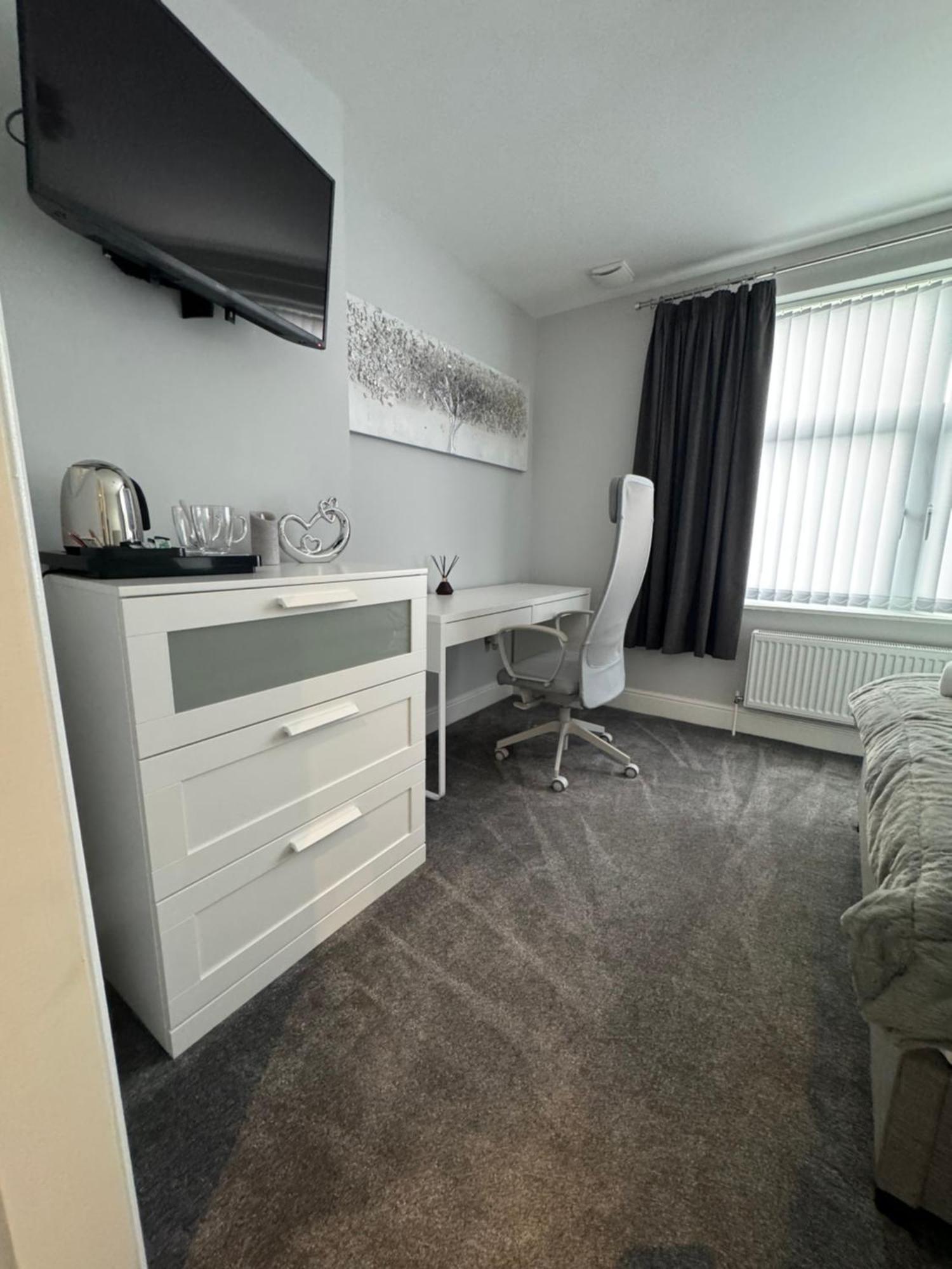 Lymm Living Hotel Warrington Kültér fotó